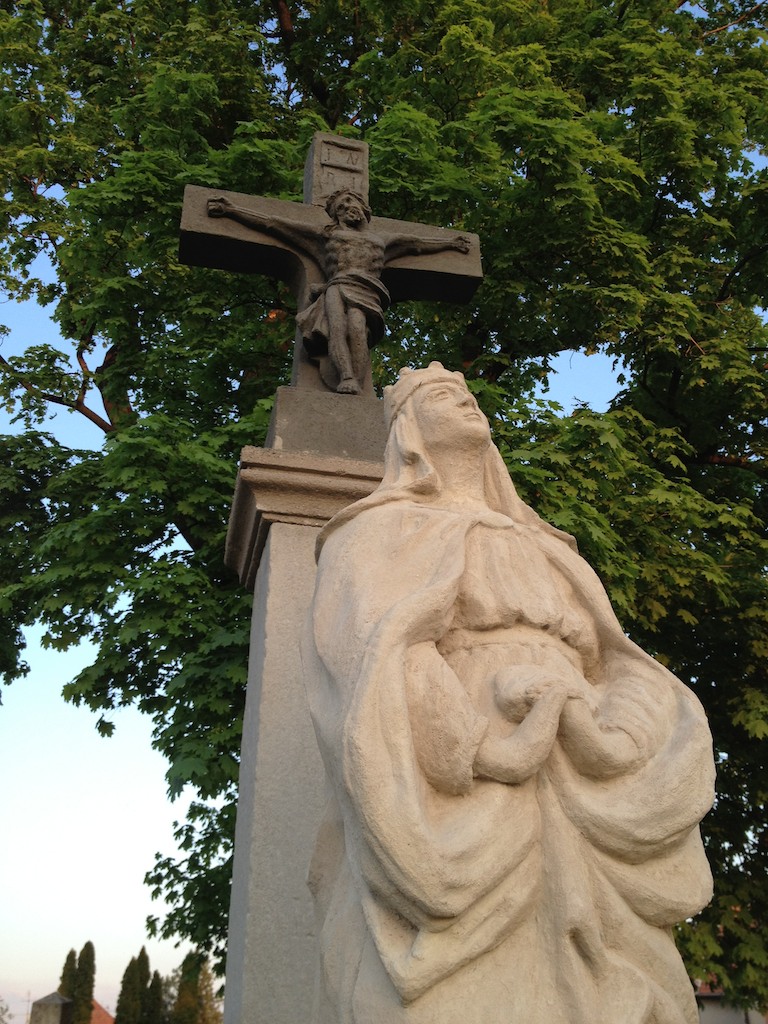 Ukrižovaný Pán a bolestná Matka Panna Mária, 18. st. po Kr. - 30.4.2012, Kostolný Sek, vedľa starého cintorína 05