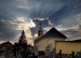 Filiálny kostol sv.Martina v Nitrianskom Hrádku - 21.4.2012, 17:59 h, večerná silueta chrámu so slnkom